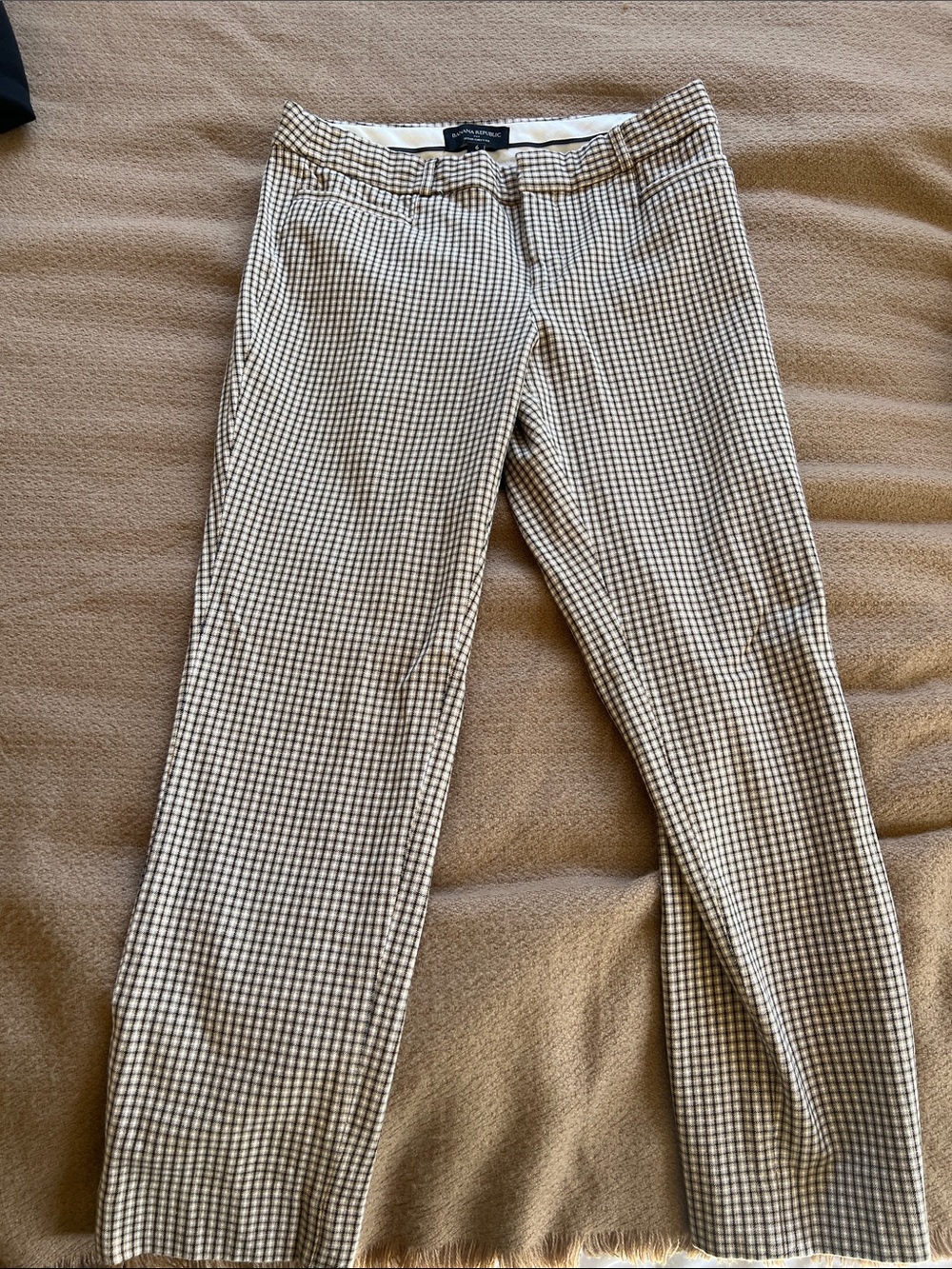Banana Republic Checked Skinny Pants - Cream & Black